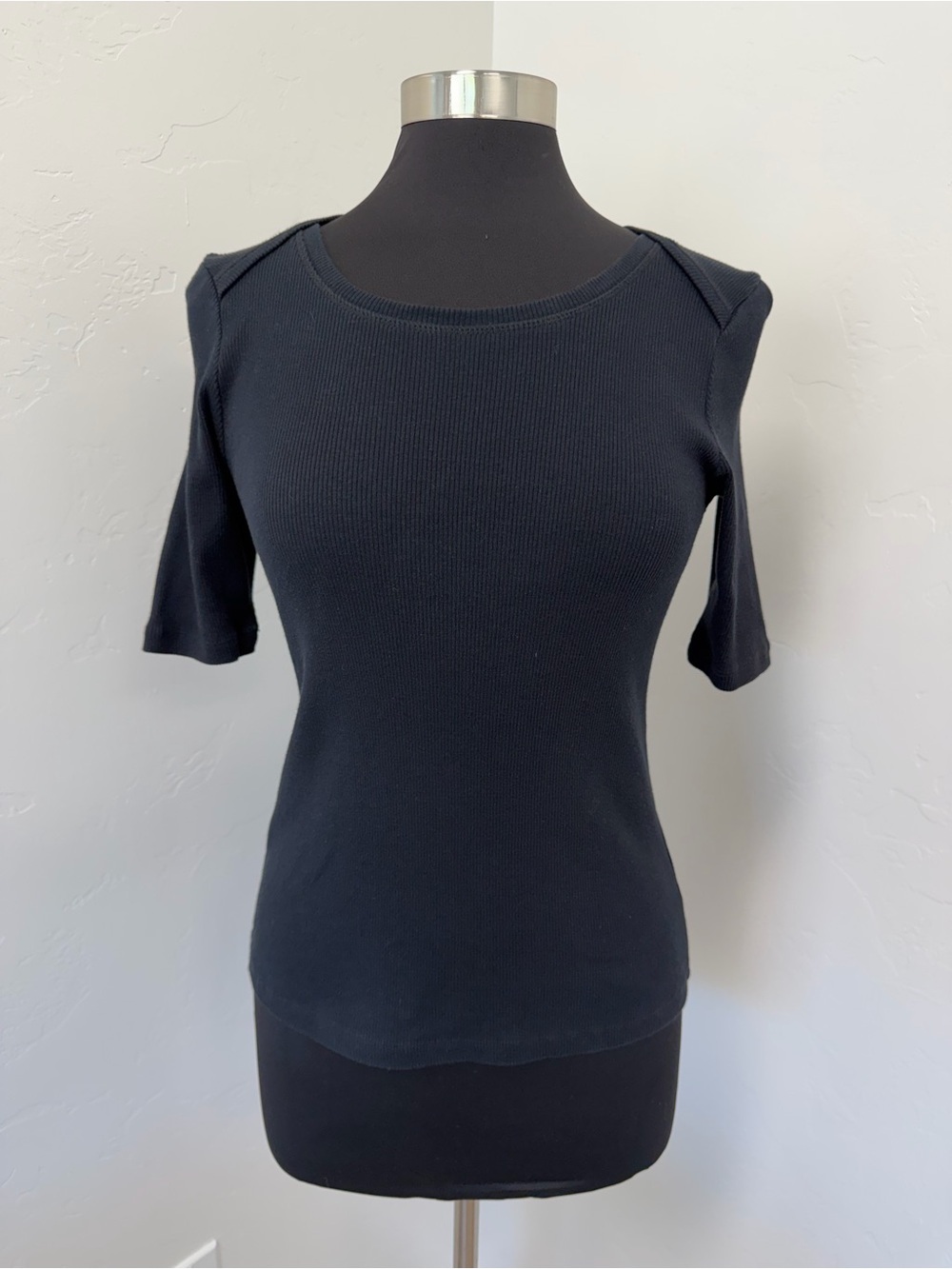 Sundance Black Ribbed Short Sleeve Scoop Neck T-Shirt Size L